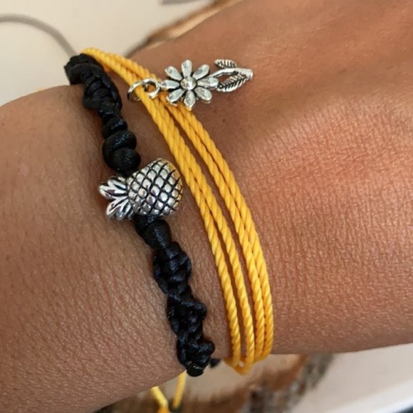 Marisol pineapple 🍍 🌻 sunflower bracelet set - Picture 4 of 6